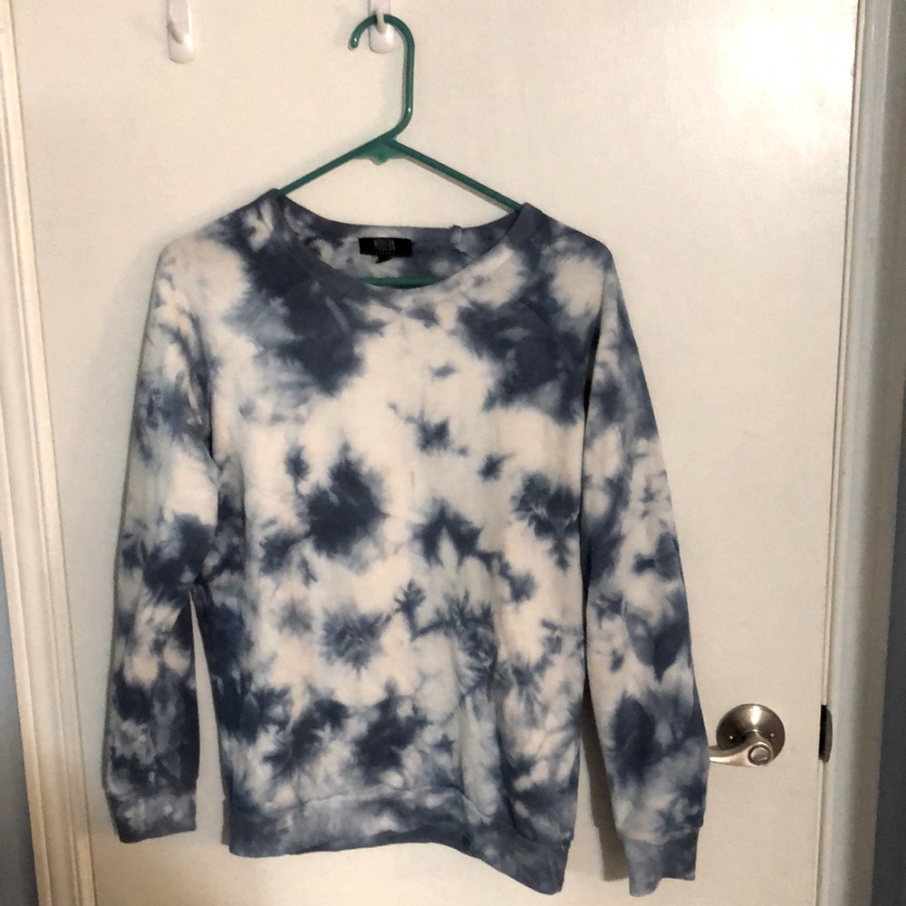 Blue and white tie dye sweatshirt